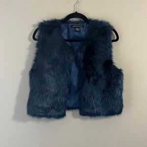 Blue mini faux fur vest